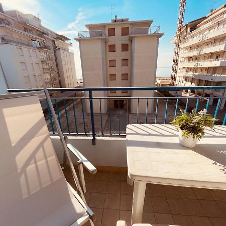 App4Rent Saturno 4 - Family Apartment, Wifi, Parking Lido di Jesolo Exterior photo